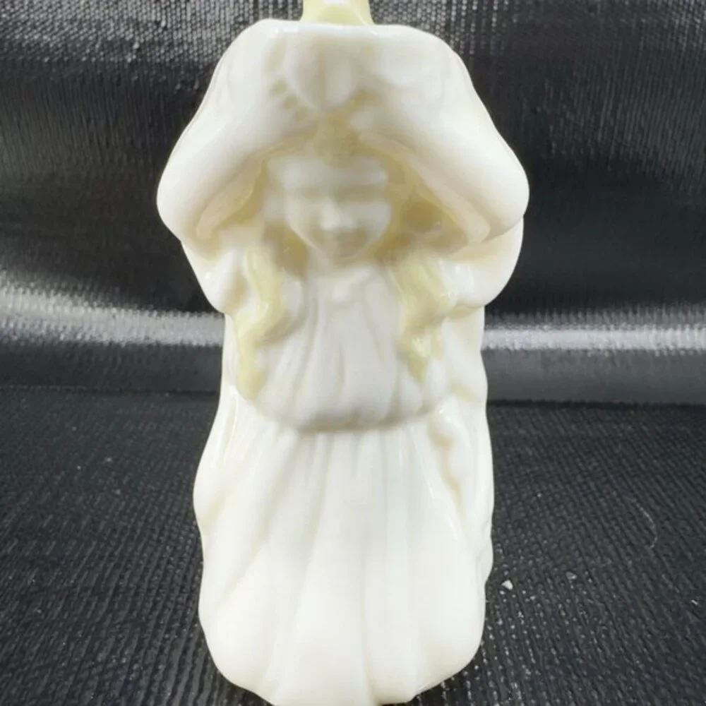 Vintage BELLEEK Ireland UNDINE Nymph Creamer Small Pitcher‎ Jug Fine Porcelain